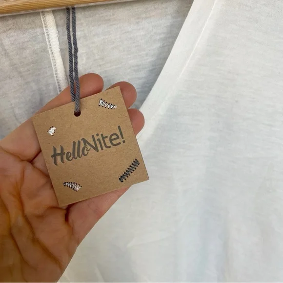 Hello Nite zinc white v neck long sleeve shirt - Picture 5 of 6